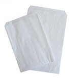 10 wit papieren zakjes 10 x 16 cm