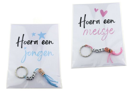 Geboortebedankje gelukspoppetjes baby sleutelhanger met naam hoera een broertje of zusje