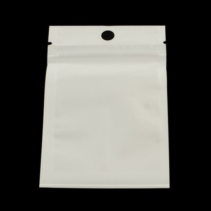 Zip zakjes wit met ophangoog 7 x 10 cm