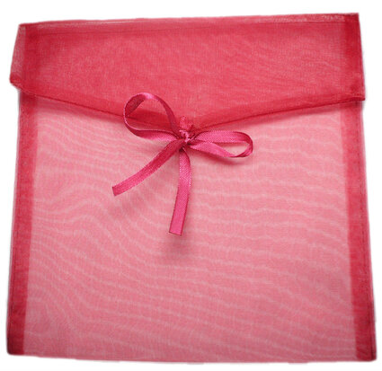 Organza enveloppe fuchsia