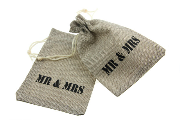 Jute zakjes mr & mrs 9.5 x 13.5 cm