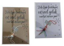 Kaart hele fijne feestdagen en veel geluk voor het nieuwe jaar met gelukspoppetje Kaart hele fijne feestdagen en veel geluk voor het nieuwe jaar met gelukspoppetje